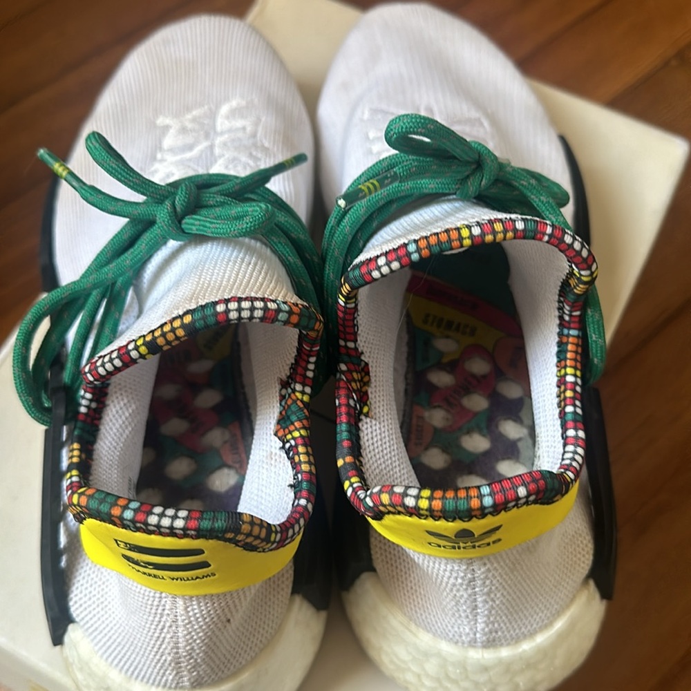 Adidas - Picture 3 of 6